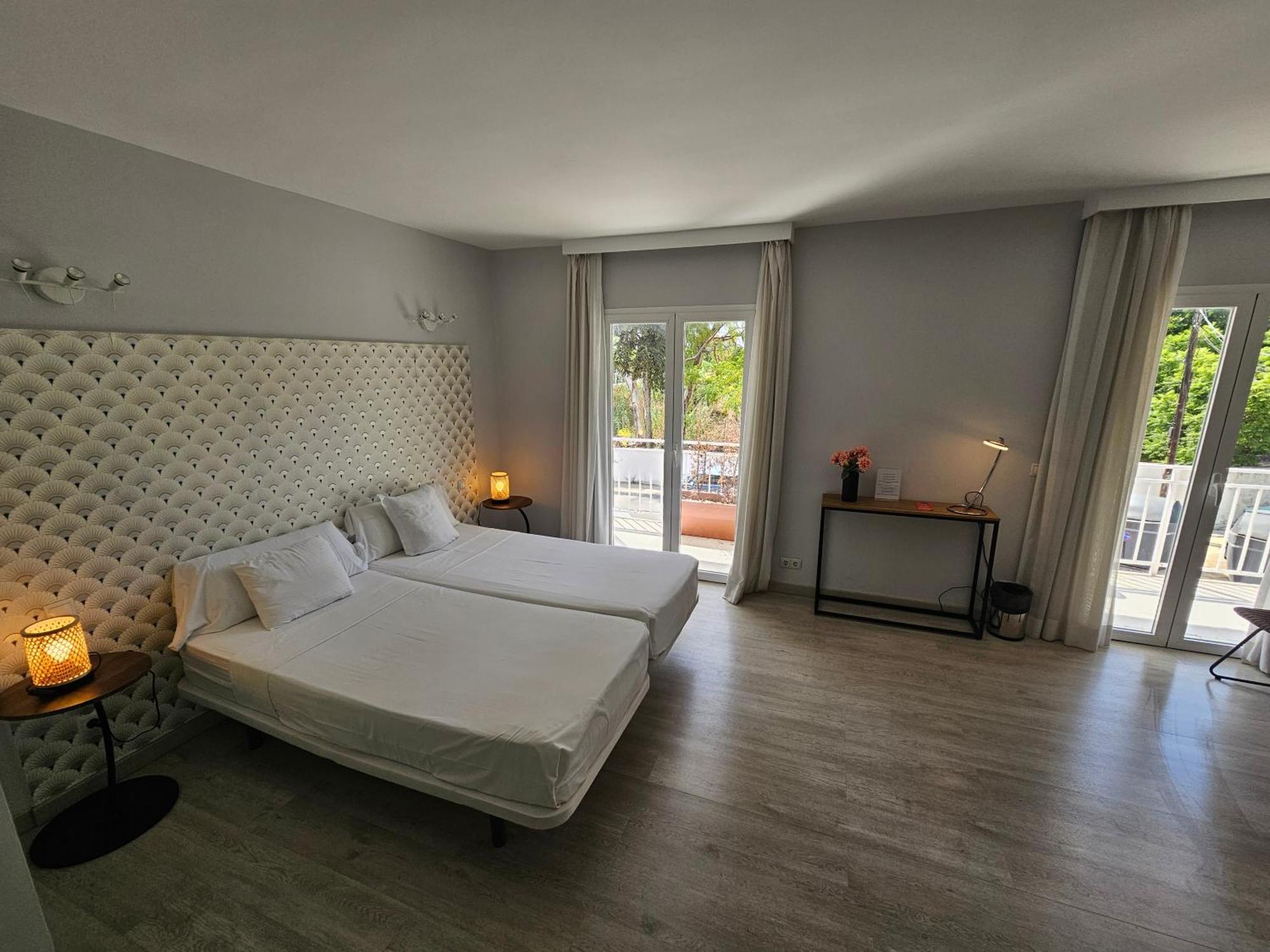 Hotel Casa Dalia マルベーリャ エクステリア 写真