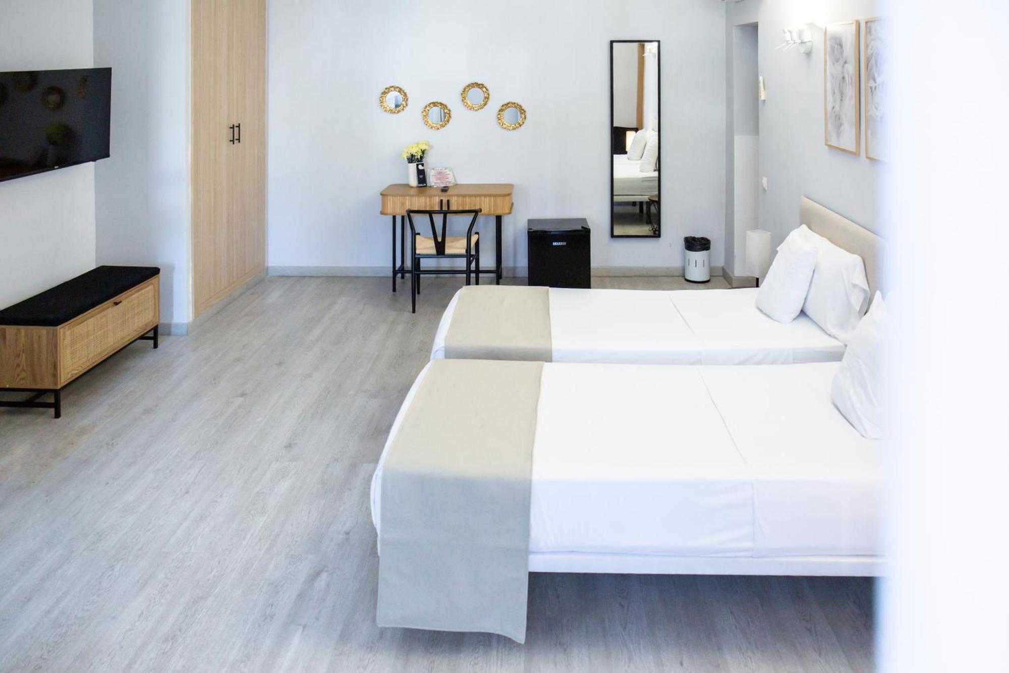 Hotel Casa Dalia マルベーリャ エクステリア 写真
